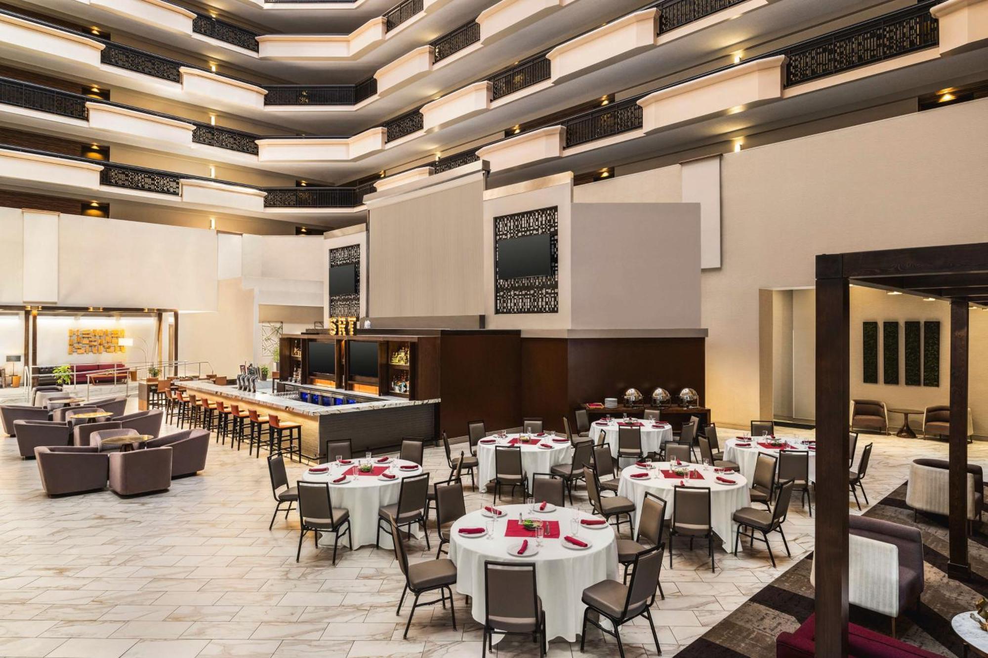 Embassy Suites By Hilton Phoenix Downtown North Экстерьер фото